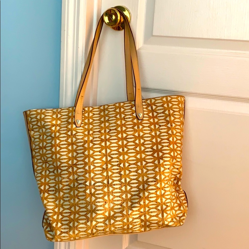 Cork tote bag
